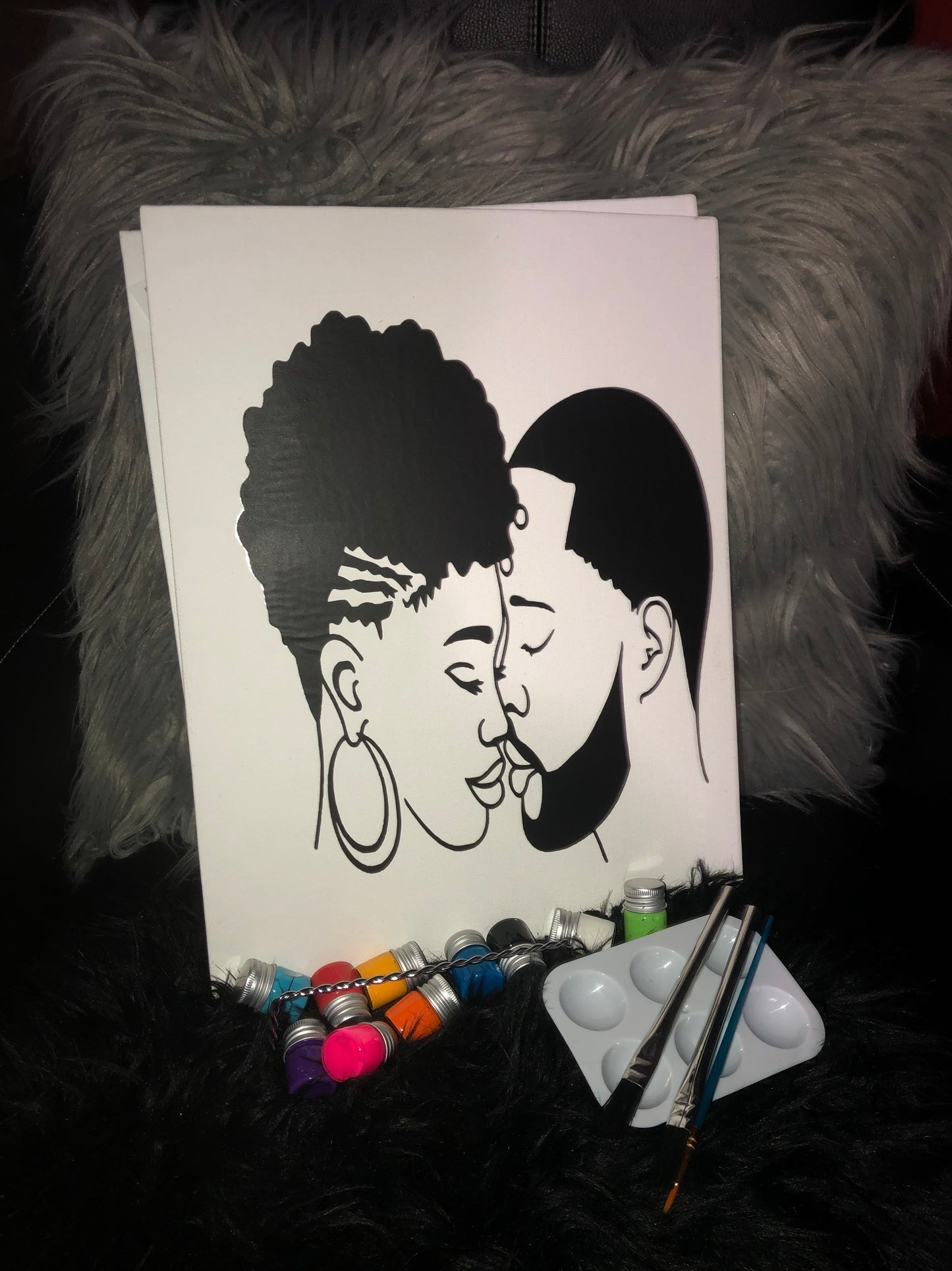 Kissing Couple sip & paint set